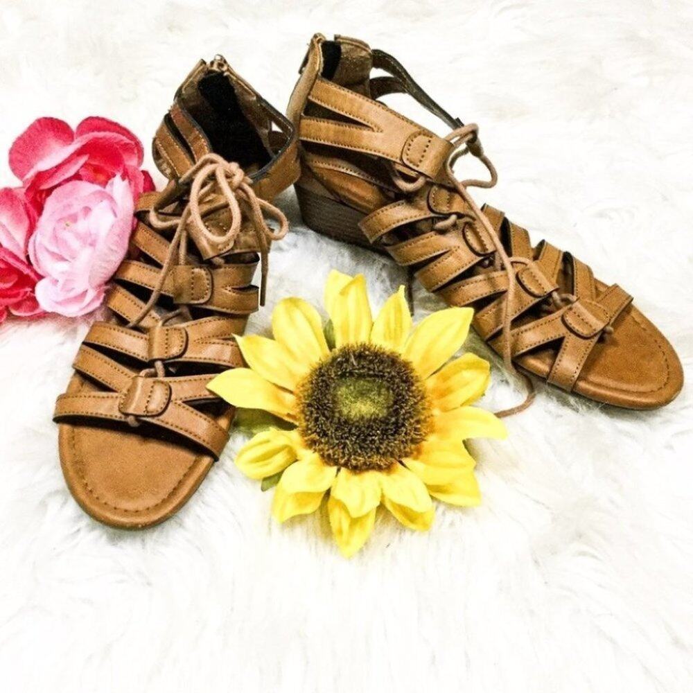 Brash Size 7 Lace Up Brown Sandals Heel Zipper Tie